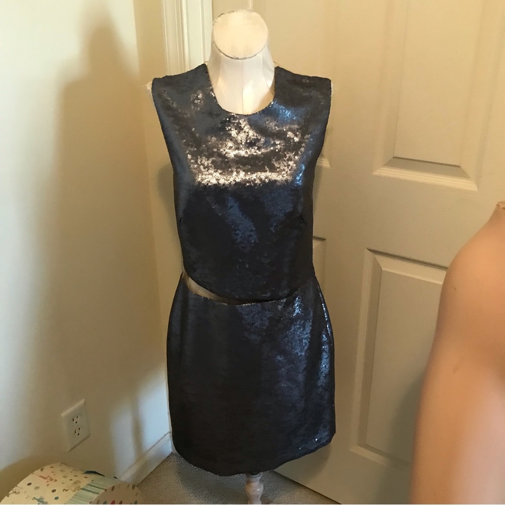 Kaufmanfranco dress nwt $910 blue hospital fashion  size 6 sequin/ nude mesh